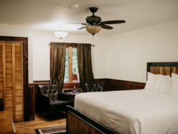 , Standard Lodge Room 19